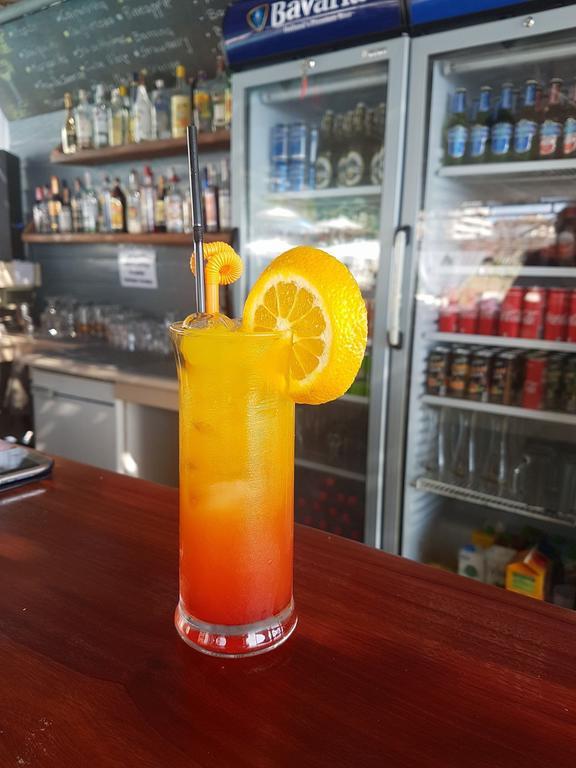 Perla Hotel Saranda Экстерьер фото