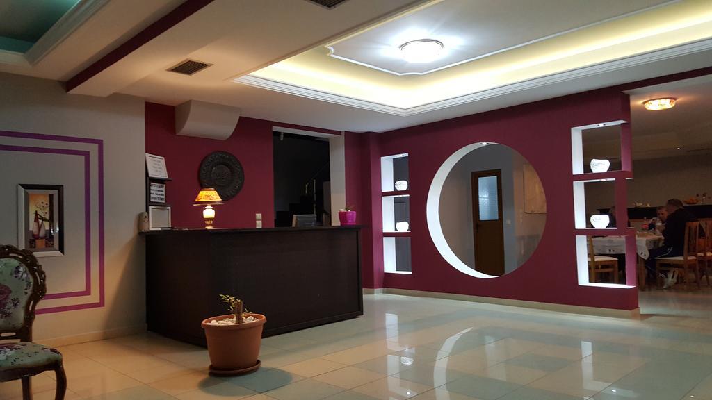 Perla Hotel Saranda Экстерьер фото