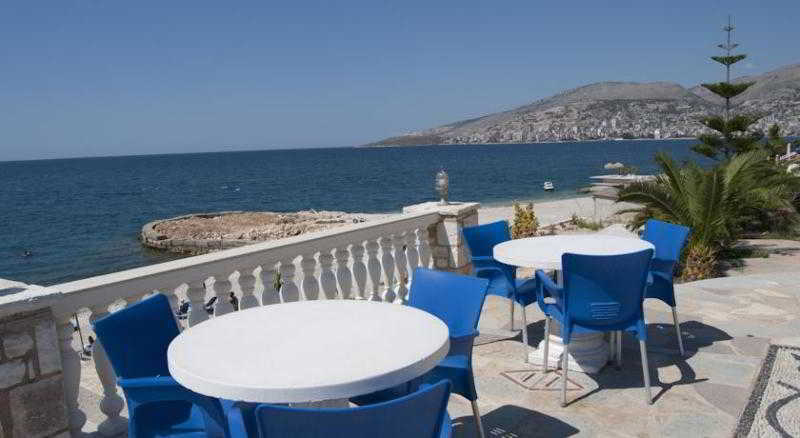 Perla Hotel Saranda Экстерьер фото