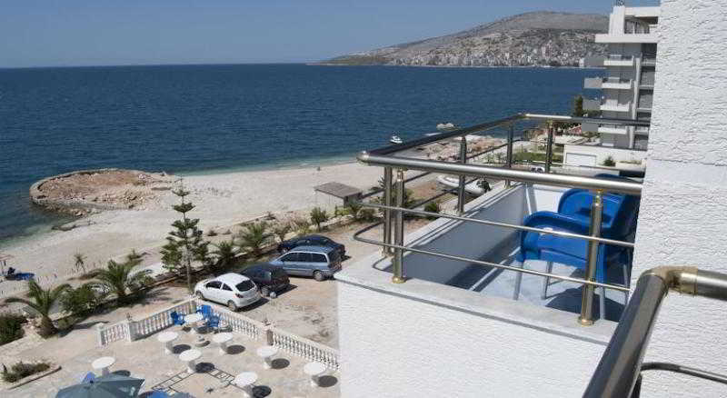 Perla Hotel Saranda Экстерьер фото