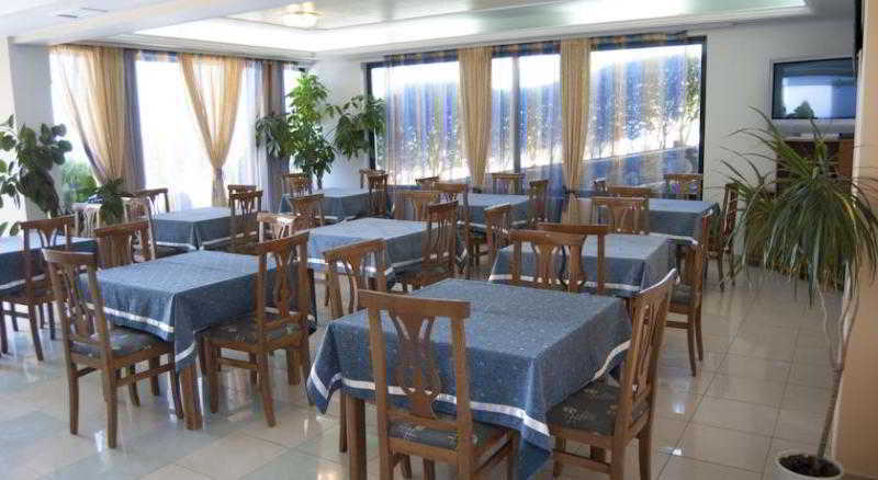 Perla Hotel Saranda Экстерьер фото