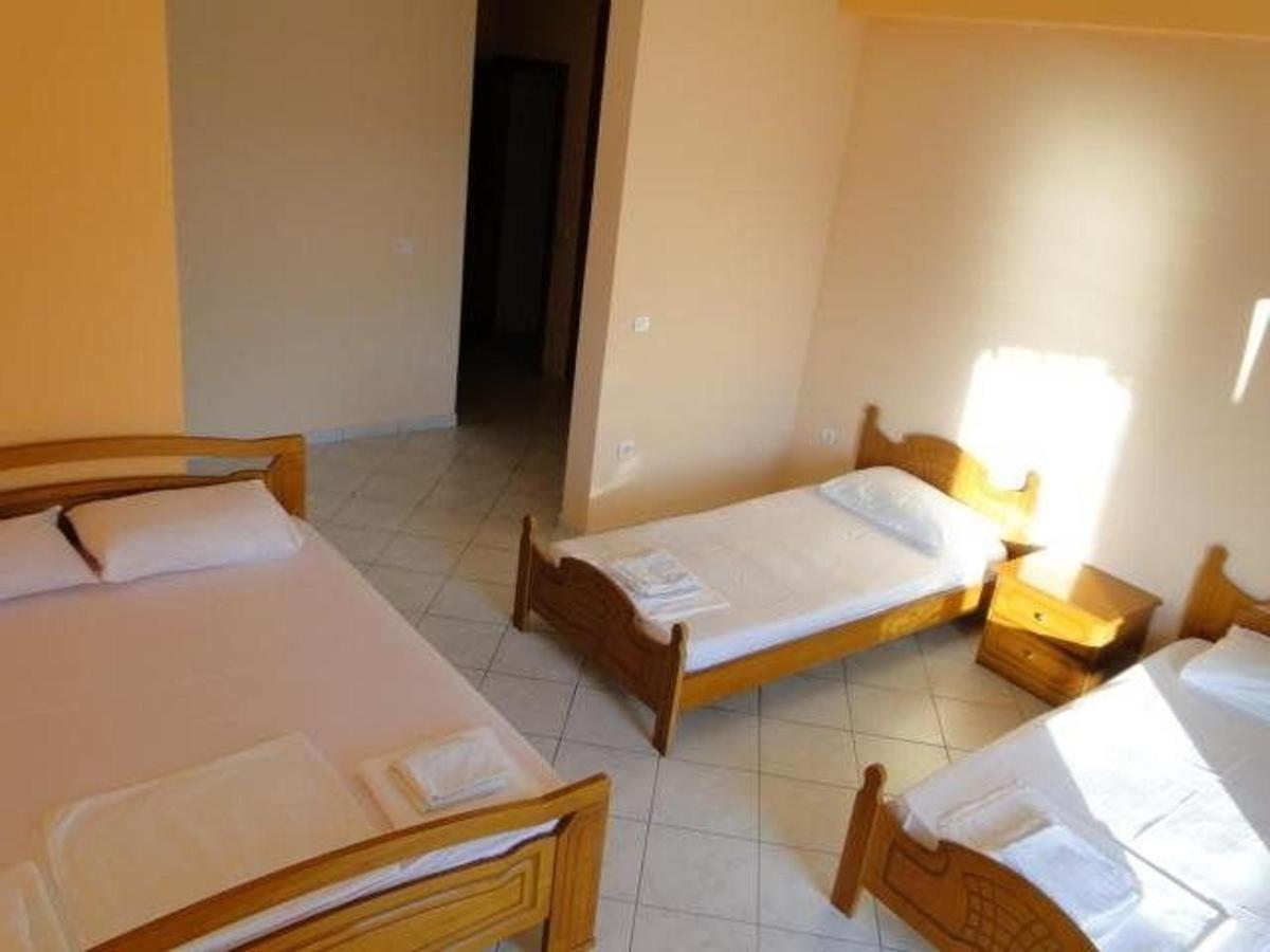 Perla Hotel Saranda Экстерьер фото